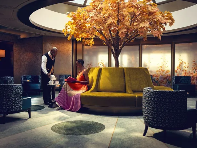 Cunard: Up to $400 per Stateroom in Onboard Credit