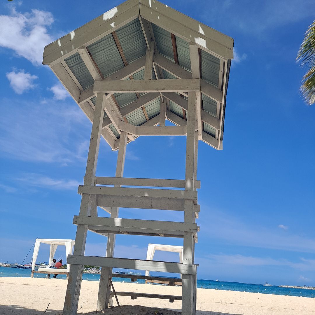 lifeguard post (1).jpg