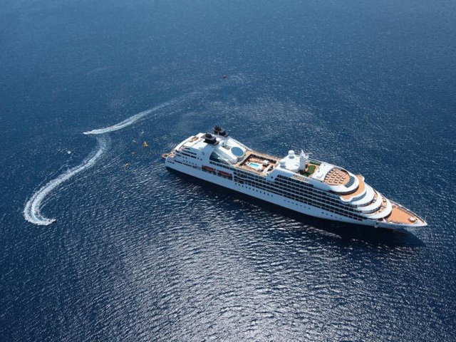 Attention Cruise Travelers:  Save During Wave!