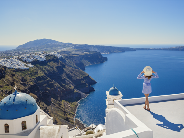 The Best Way to Avoid Crowds on a Cruise to Santorini