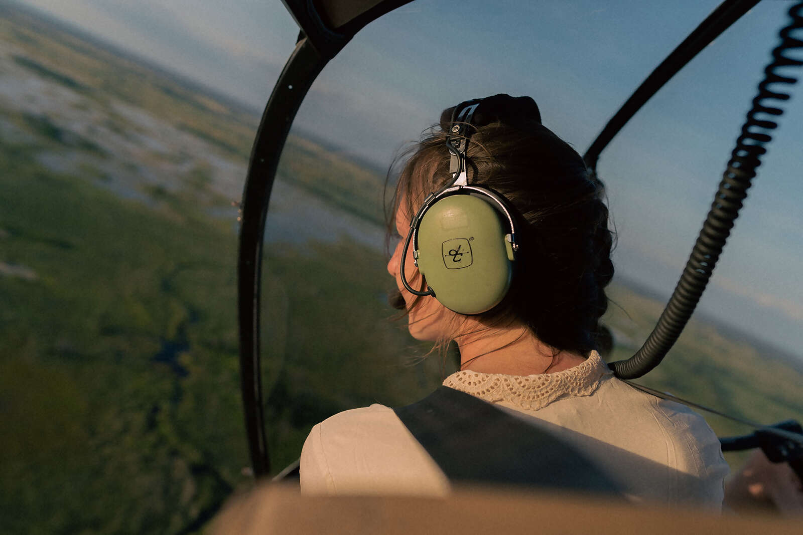 15Great-Plains-Duba-Plains-Camp-helicopter-flight.jpg