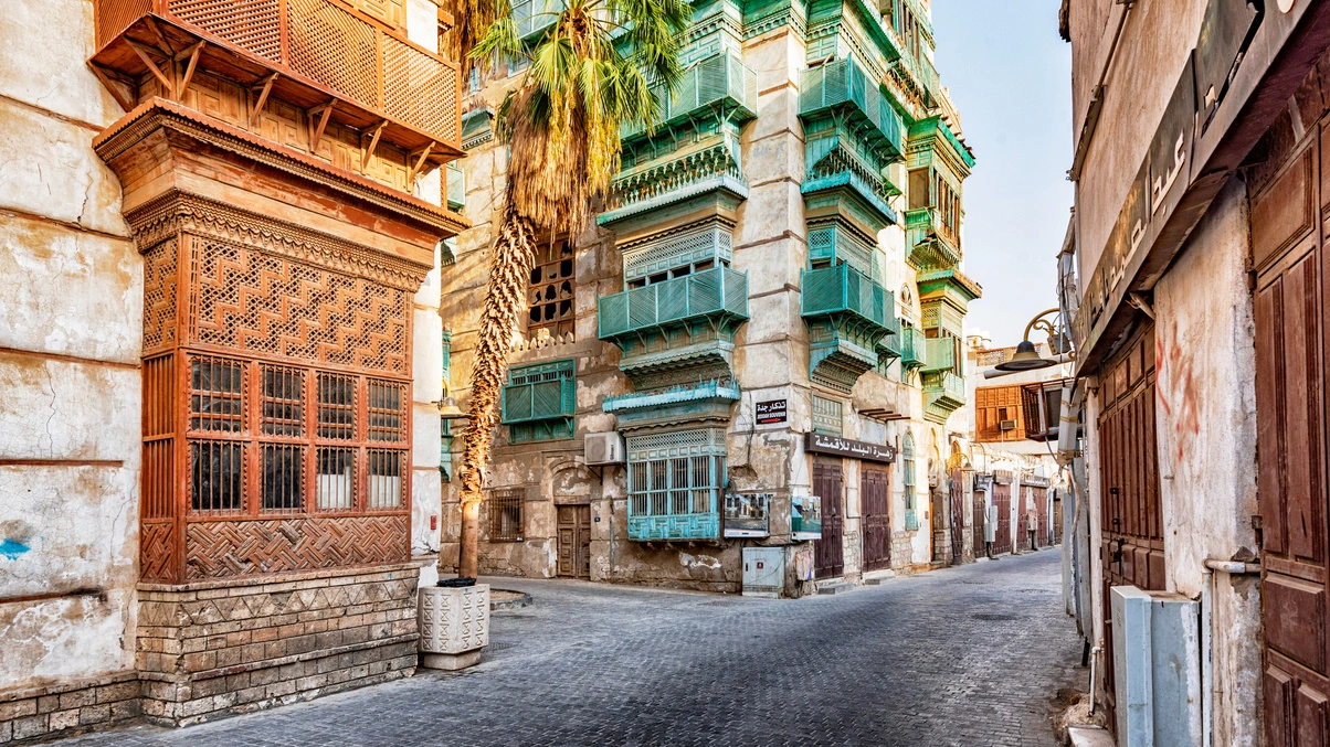 Saudi Arabia & Dubai