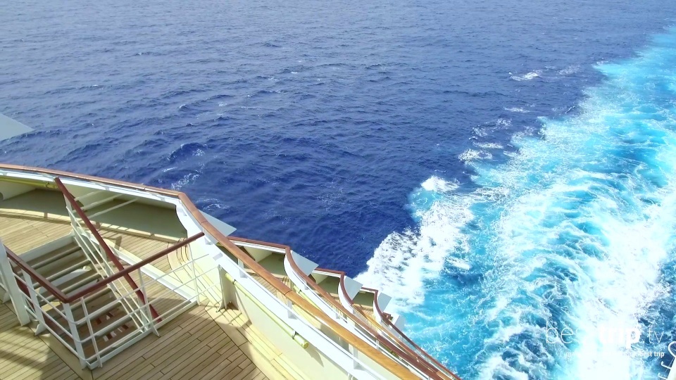 This is What It's Like to Cruise in a Crystal Serenity Butler Suite