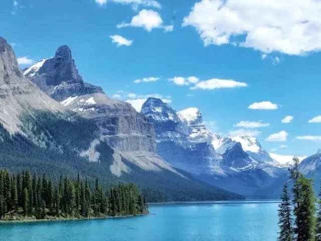 Save On Last Minute Deals with Insight Vacations