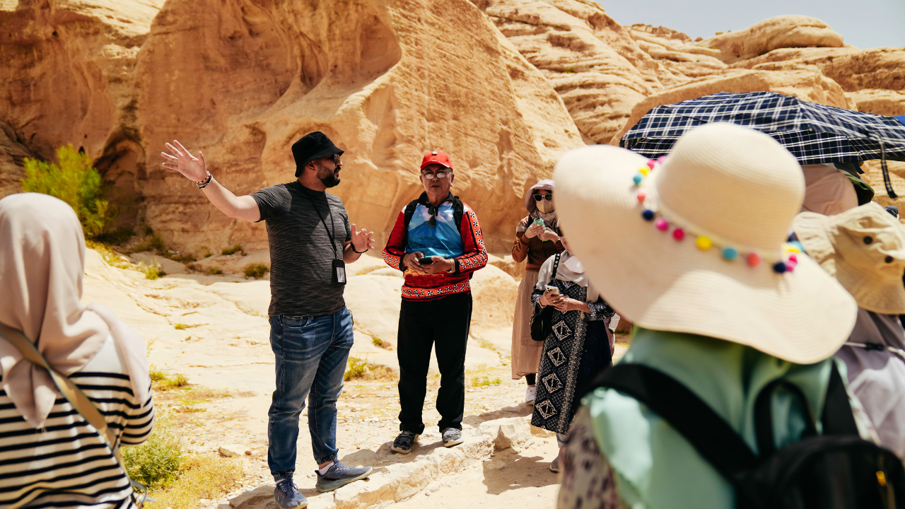 The Difference Between Seeing and Understanding: Why the Right Guide Matters