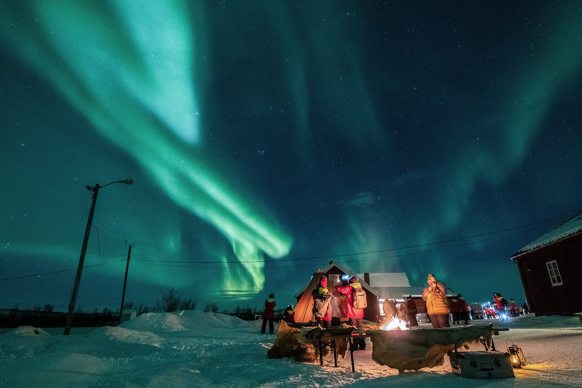 Search For the Northern Lights of Montreal and Save up to $300*pp | Collette