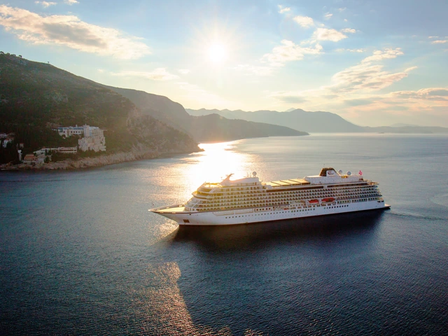 Offer Extended! Cruise Savings, Free Air and More for Viking’s Spring Sale
