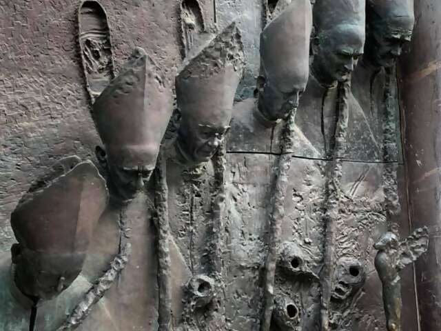 71925504_10157510599467317_7465166701097648128_n SmC.jpg