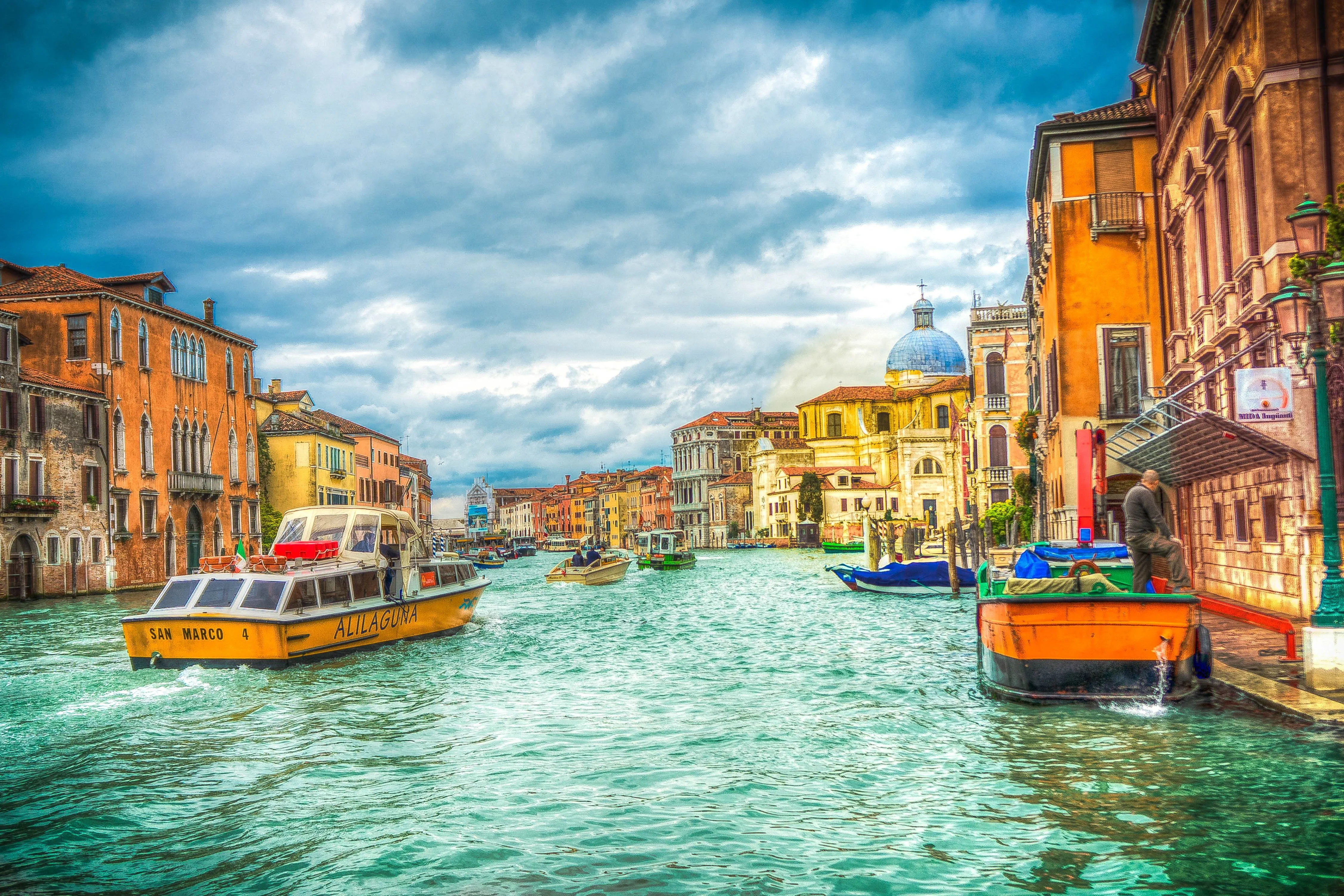 Experience La Dolce Vita: Your Exclusive Italian Vistas Tour Guide
