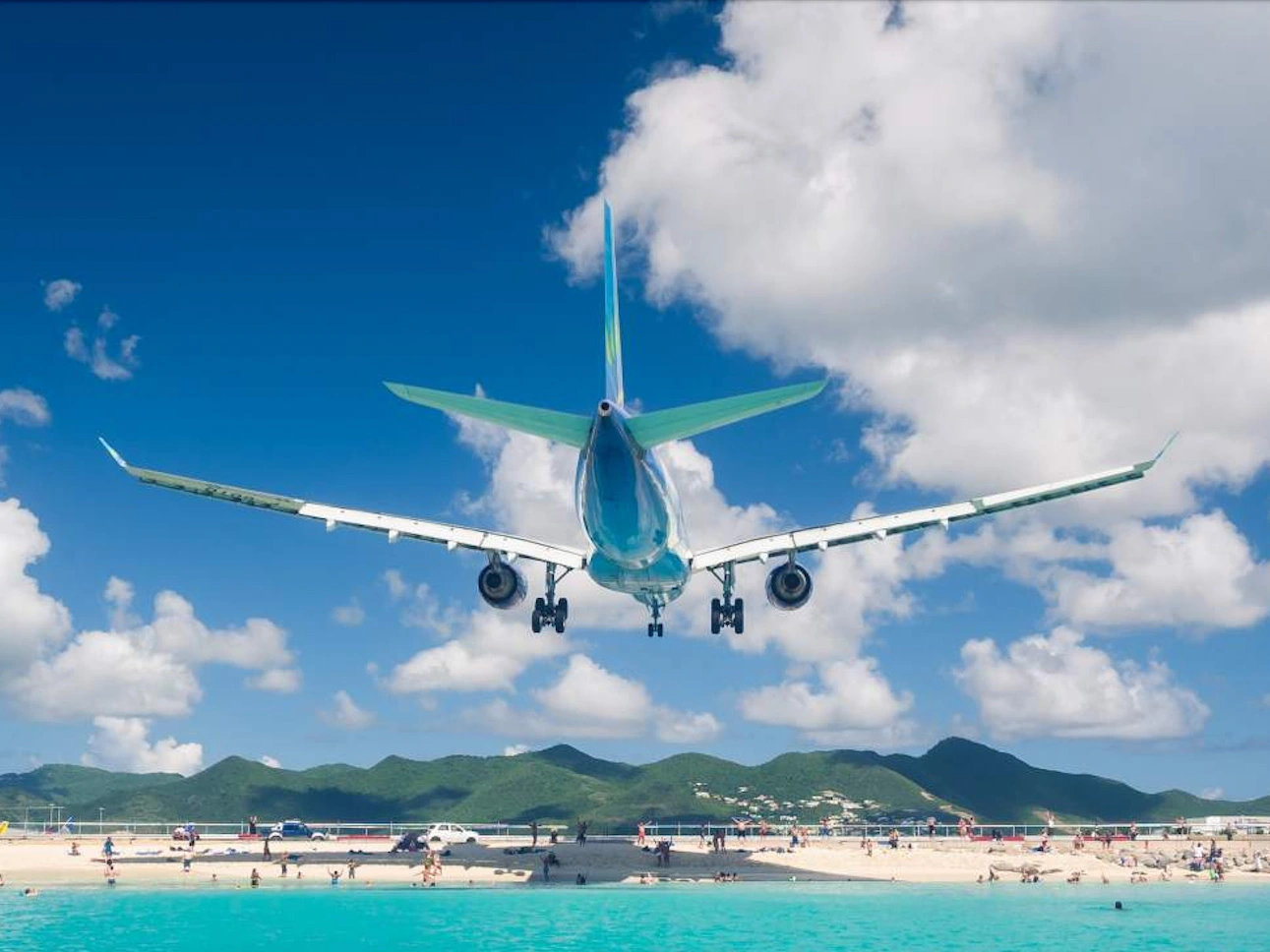New Digital Border Forms and Airport Hall Transform Travel to St. Maarten