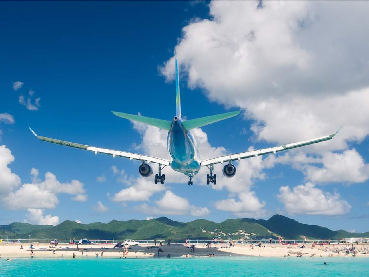 New Digital Border Forms and Airport Hall Transform Travel to St. Maarten