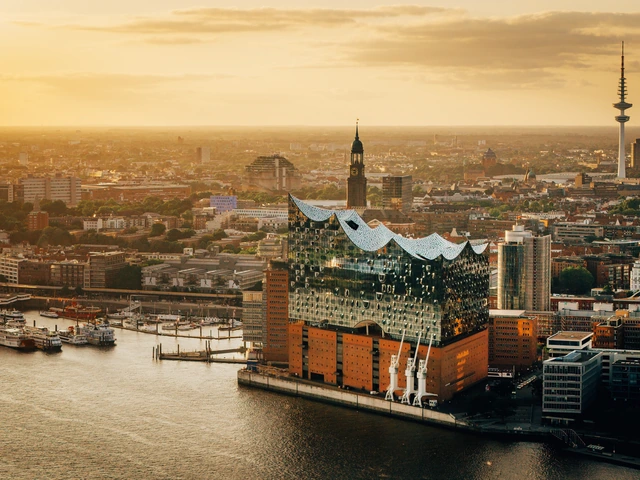Opera by the Sea: Where World-Class Music Meets the Waterfront