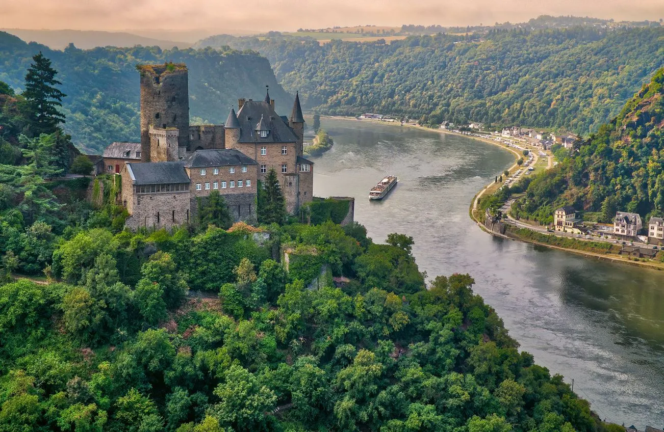 Unpack Once, See It All—Europe Is Calling