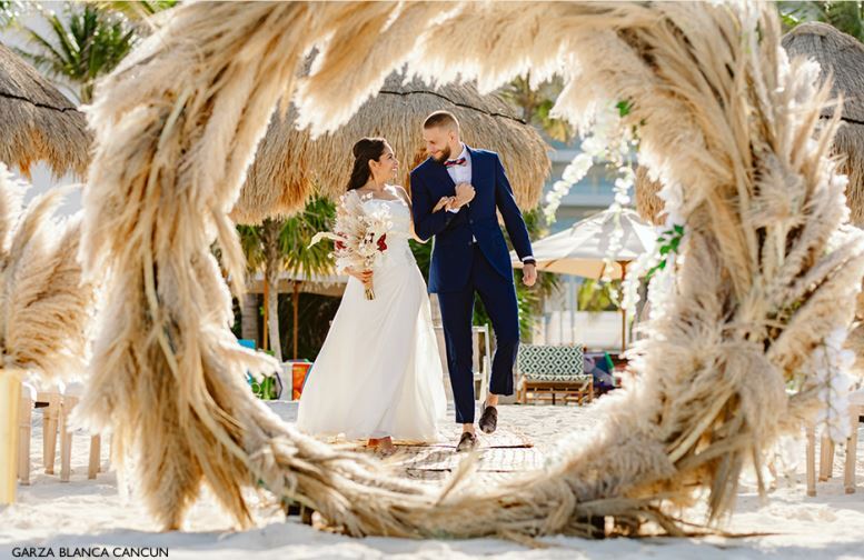 Destination Weddings & Honeymoons in Mexico Up to 50% Off And More!