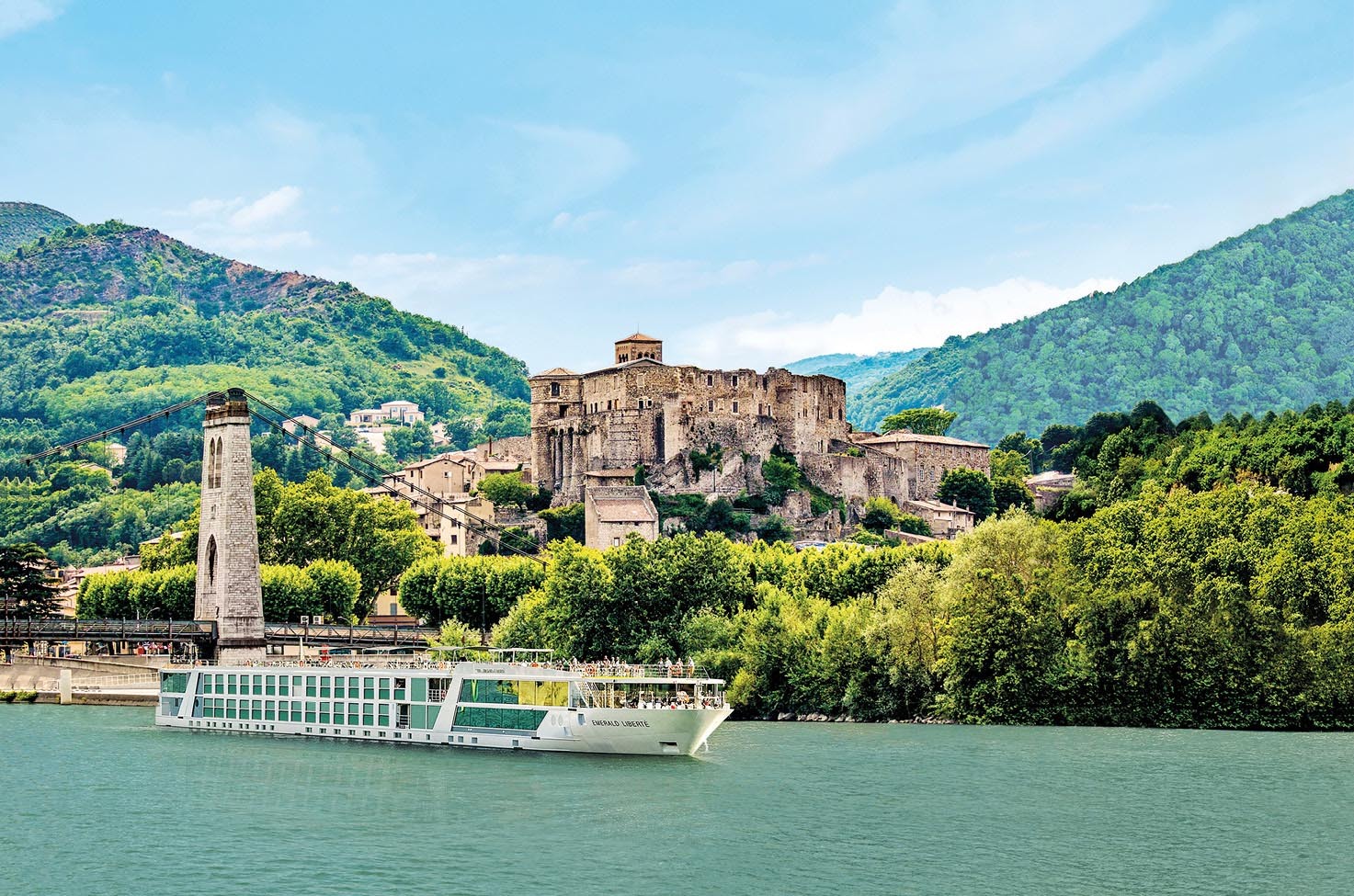 Discover Europe with Emerald Cruises: An Unforgettable River Cruise Experience
