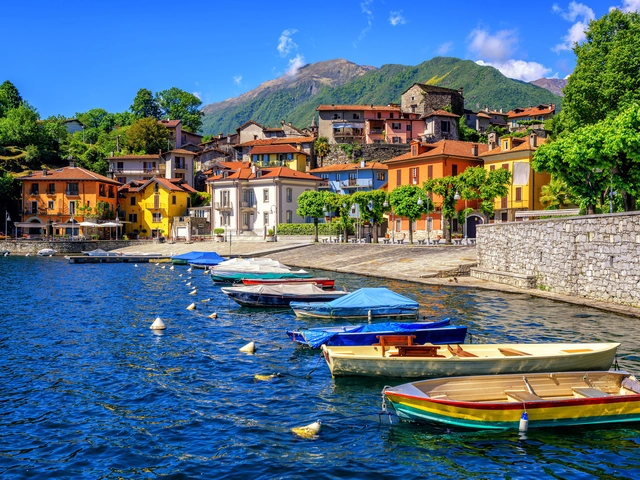 Discover the Northern Italy Lakes