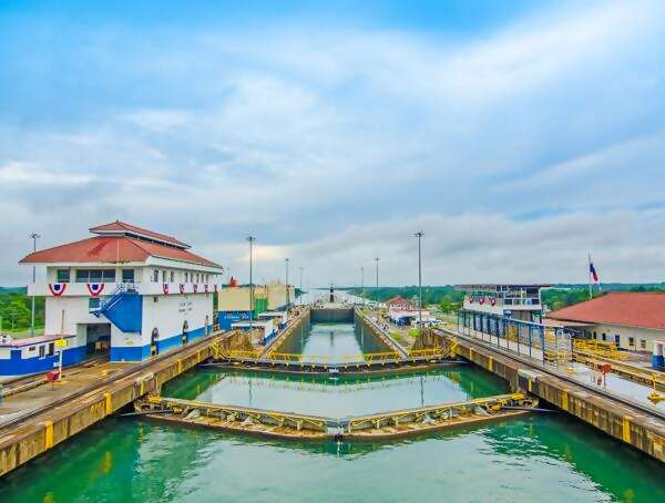 Gulf of Panama Islets / Panama Canal Transit
