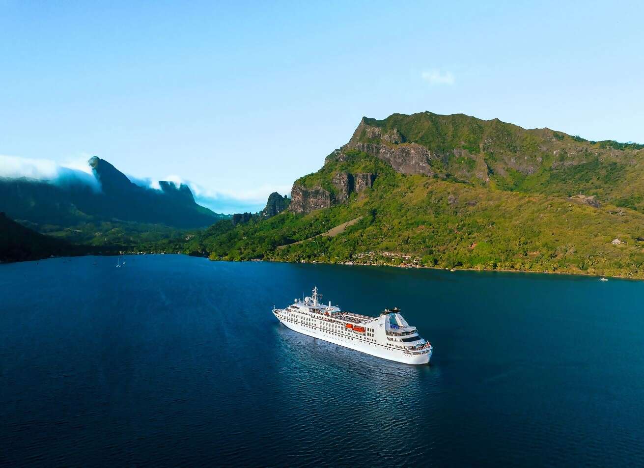 Windstar Cruises: Receive $100 USD Onboard Credit per Person