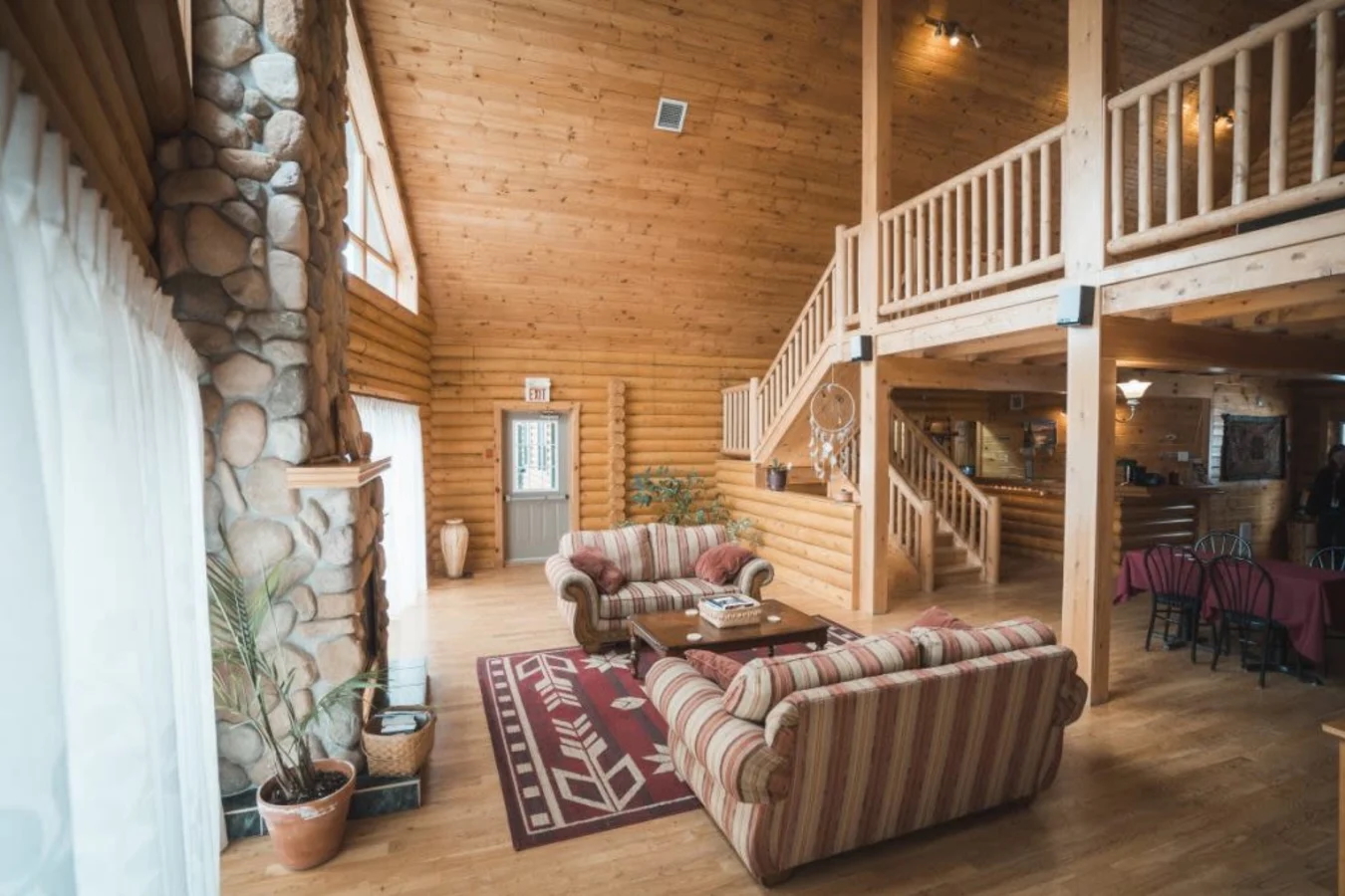 Snowshoeing and Crafts