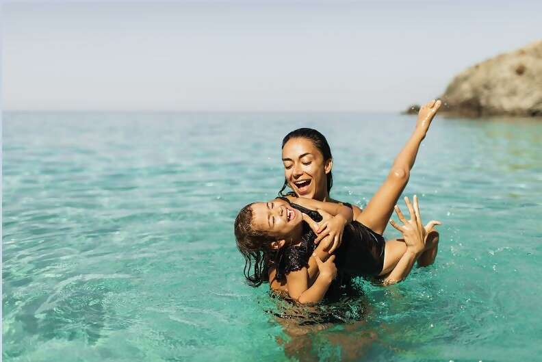 Delta Vacations: Earn Up to 10,000 Bonus Miles and Earn Medallion Qualification Dollars toward Status on Flight and Hotel Vacations