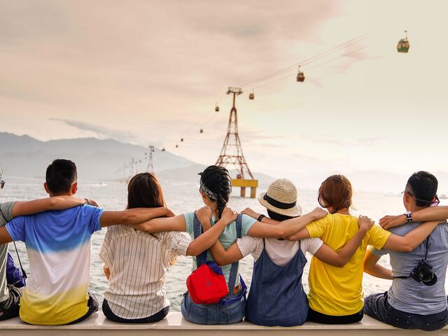 Is Group pricing on a cruise only available to large groups?