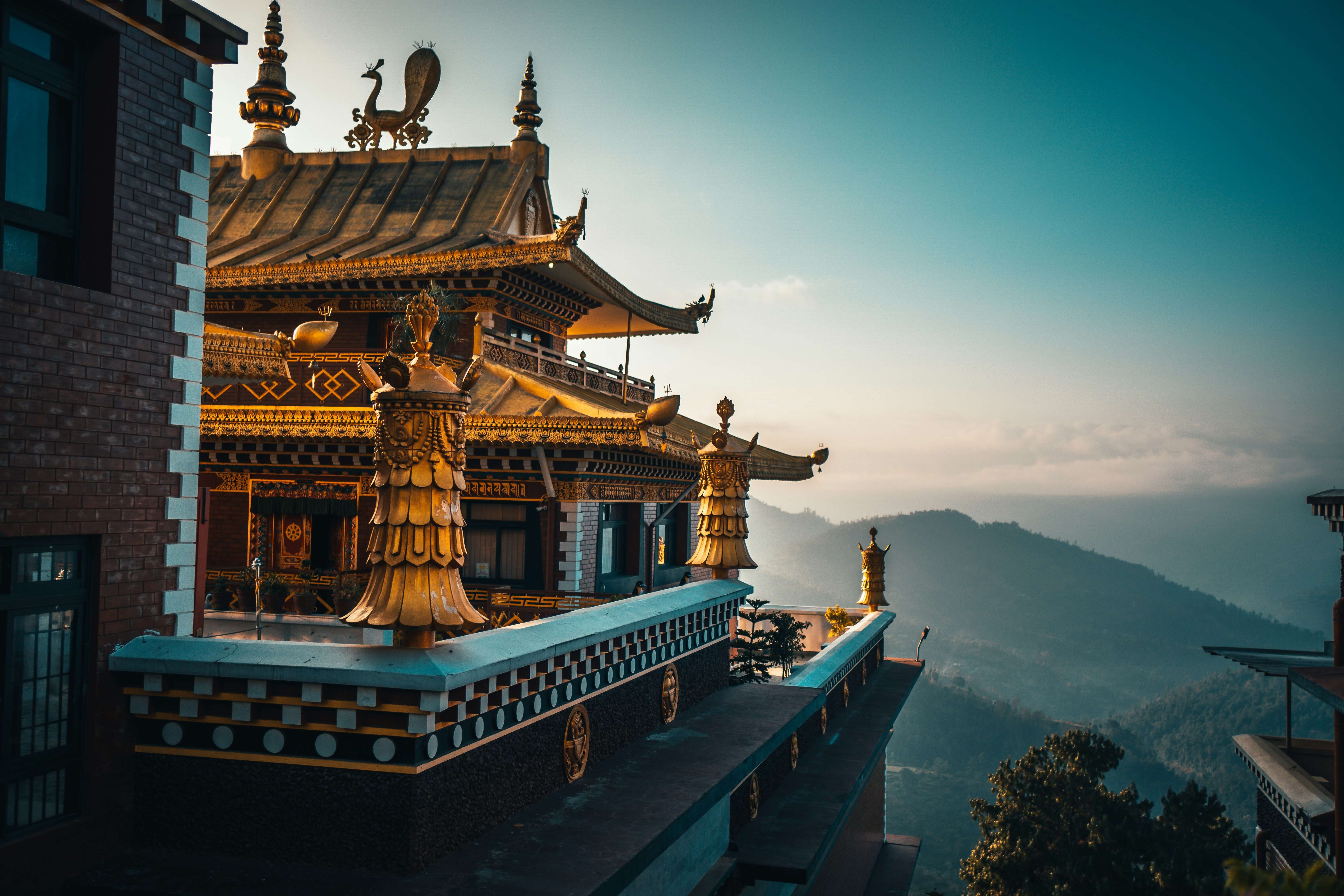 Discover Nepal with Cathy Scott