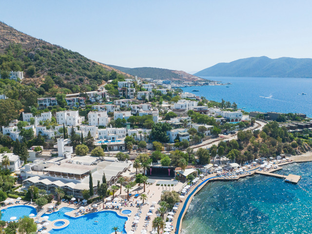 Transat: Discover New Vacation Packages to Türkiye