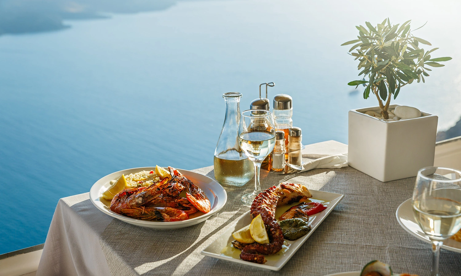 Crete – Santorini