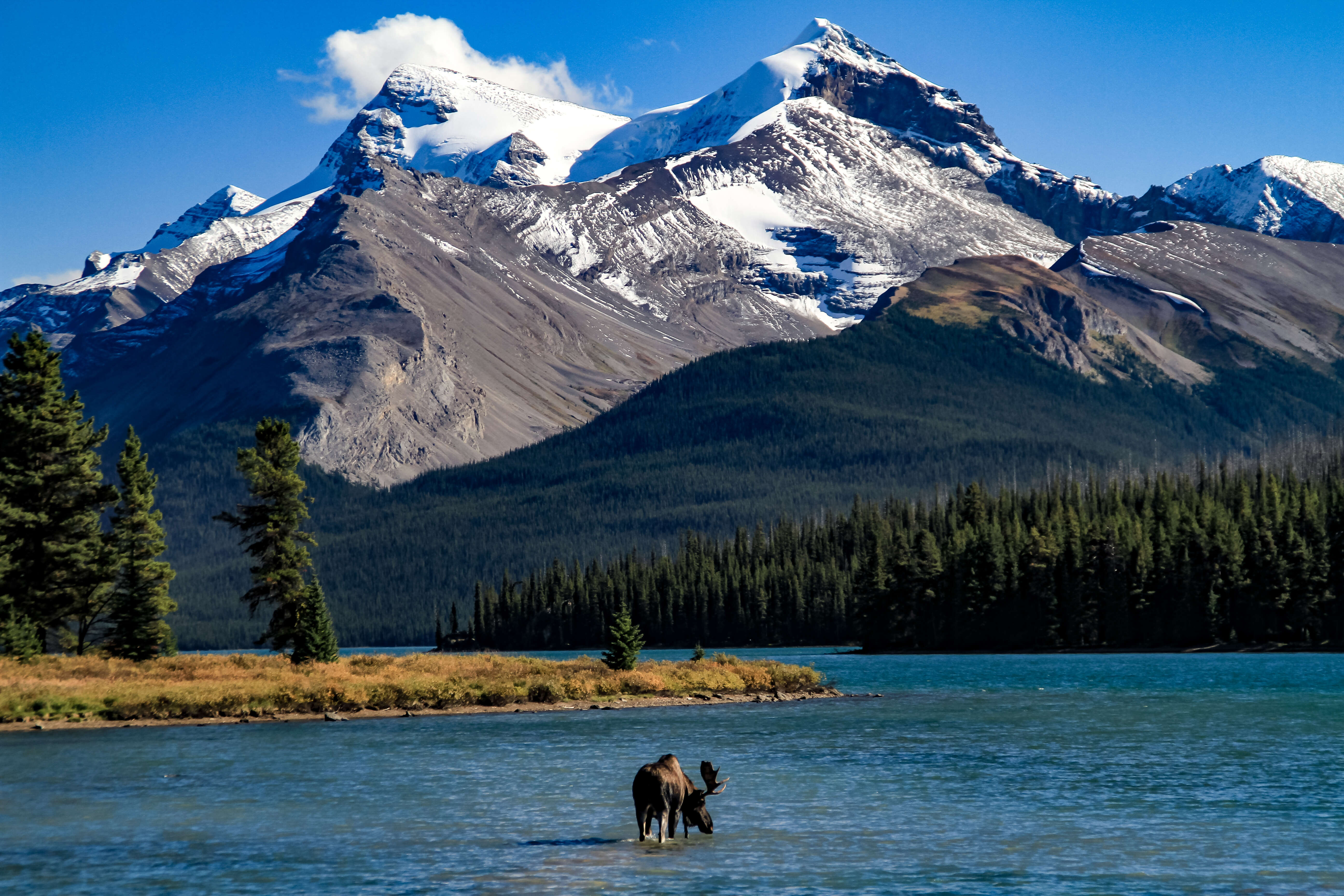 Explore Yukon & The Northwest Territories
