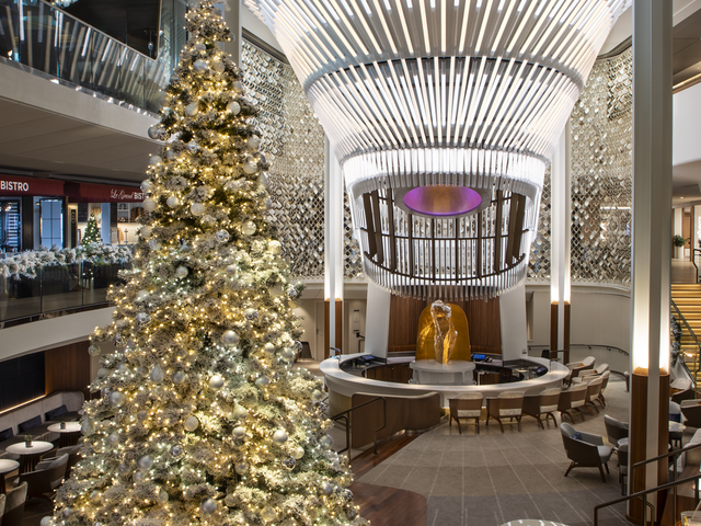 Unwrap A Very Special Holiday Cruise Experience