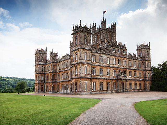 The Real Downton Abbey and 3 Other Majestic English Manor Houses That Star in Films