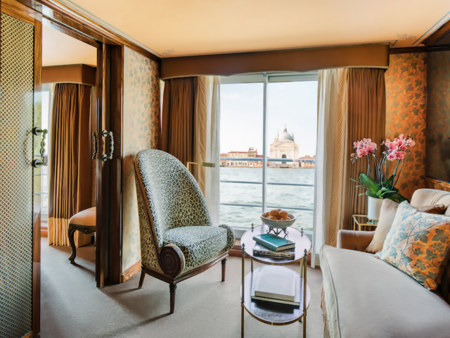 Ah, Venice: Luxurious New River Ship Sailing One of Europe's Most Unique Itineraries Revealed