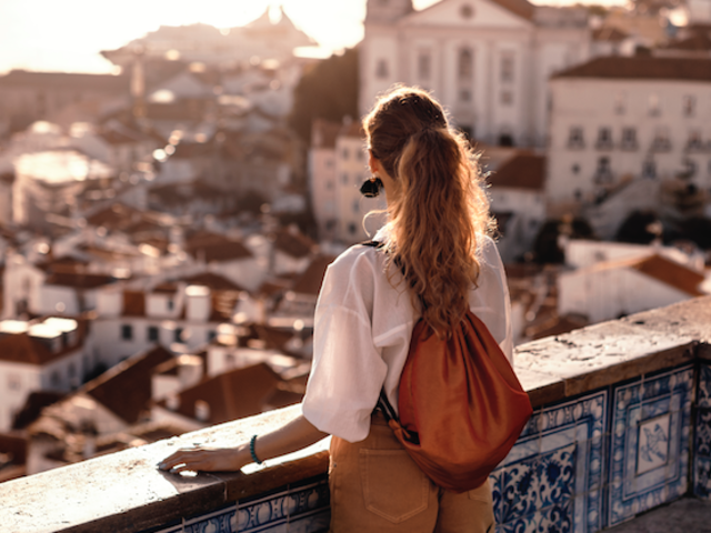 Your First Decision to Travel Solo: Should You Stay or Should You Go?