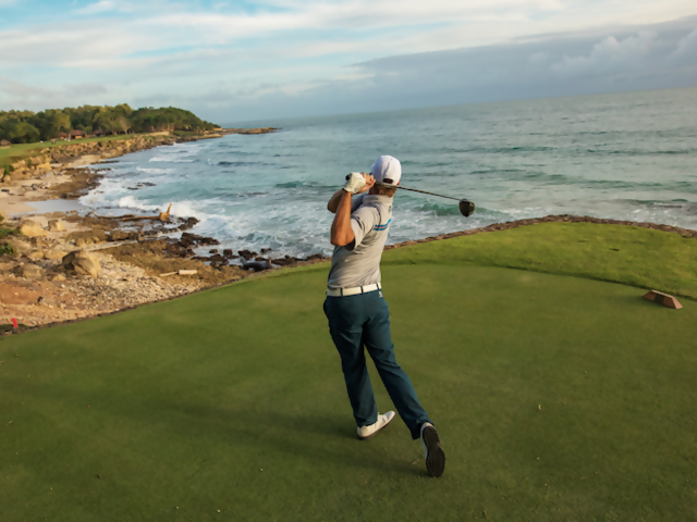 3 Caribbean Luxury Golf Resorts Where you can Up Your Game this Winter