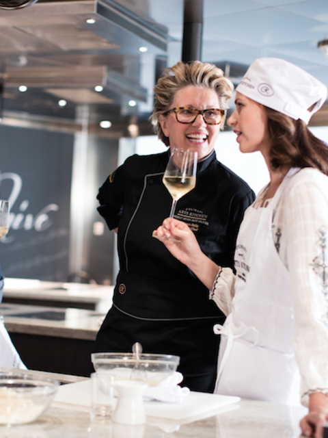 Top Food & Drink Trends Coming Soon to Your Next Cruise