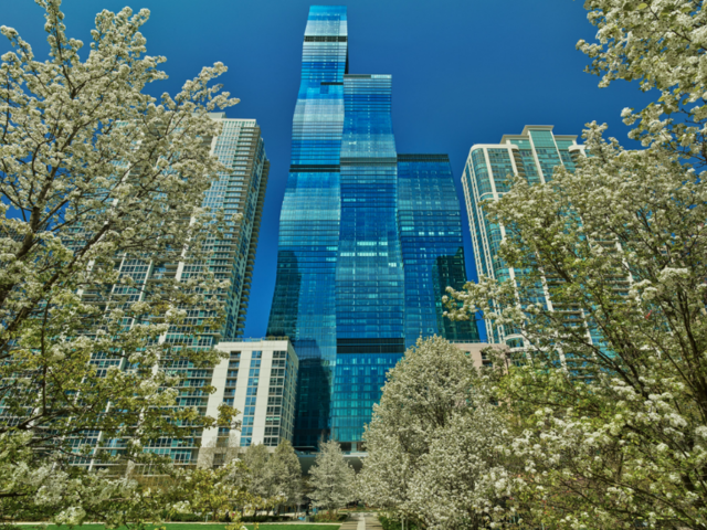 Ultra-Luxury Hotel Opens in Chicago in the World’s Tallest Building Designed by a Woman