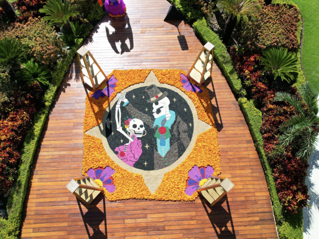 6 Resorts Where You Can Celebrate Mexico's 