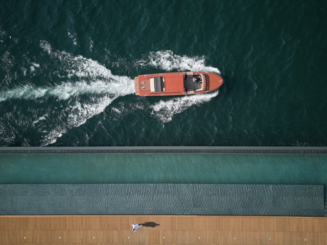 A Hotel on Italy’s Chic Lake Como Now Has the Largest Floating Infinity Pool in the World