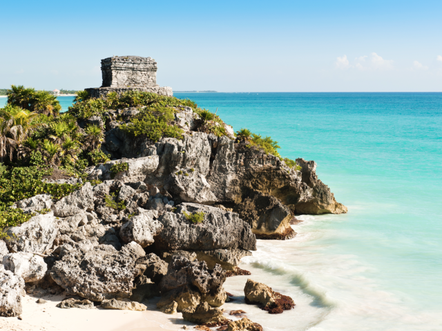 New Airport, New Tourist Train Offer New Options for Travelers to Mexico