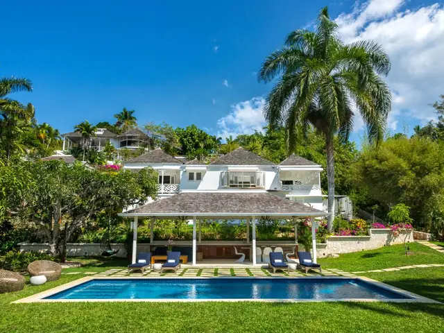 Round Hill Hotel and Villas