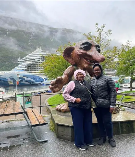 That sculpture reminds me of my childhood