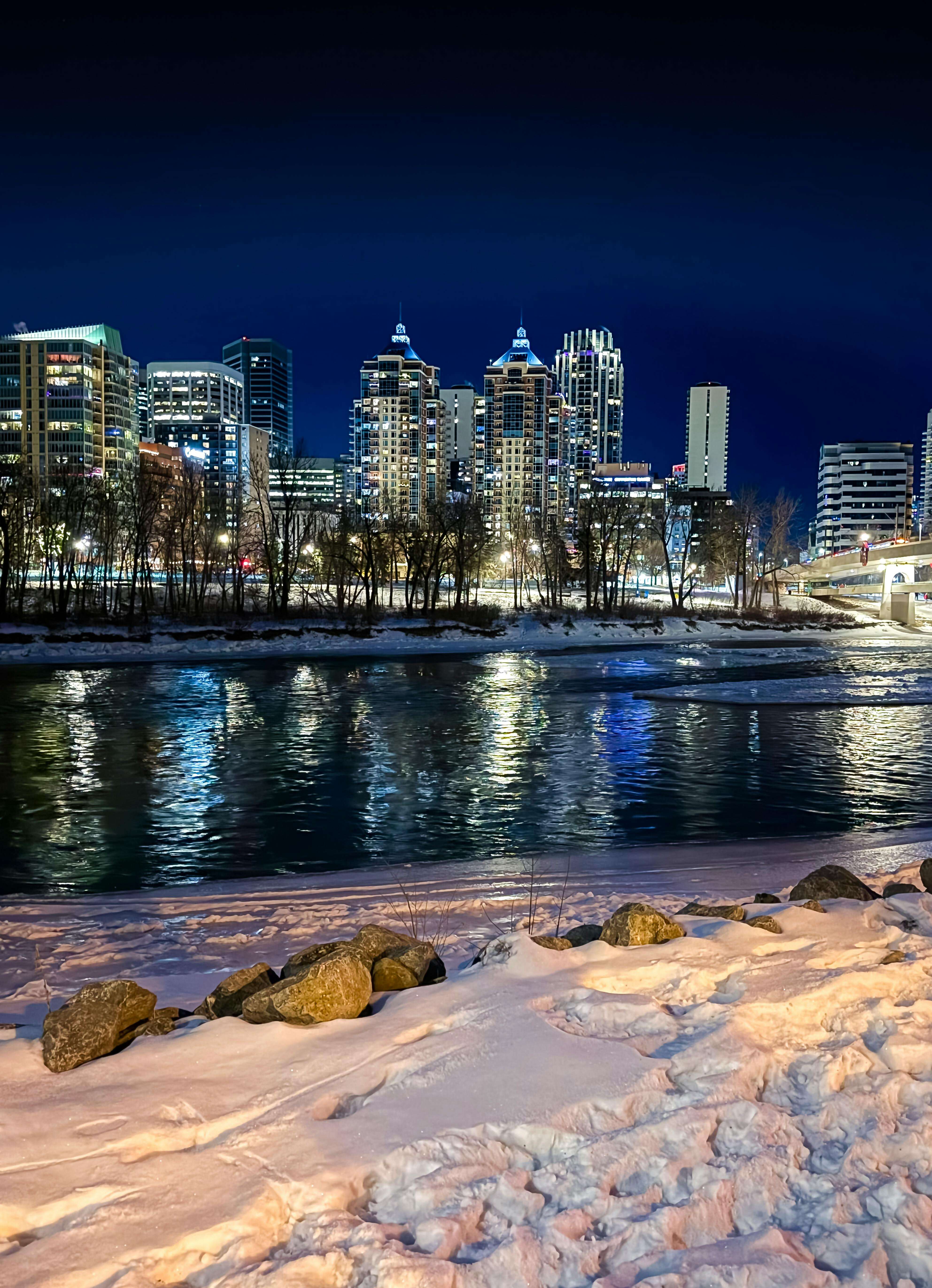 Multigenerational Travel in Western Canada: A Snowy Adventure for All