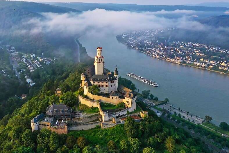 Waterways of the Tsars (river)