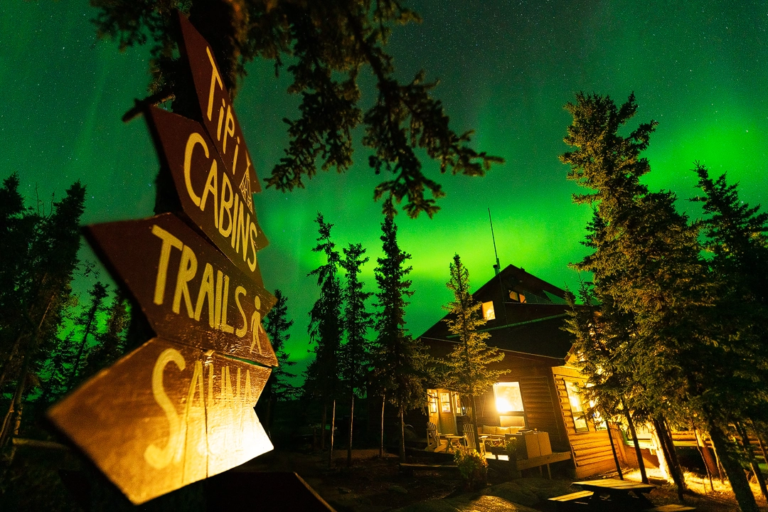 Aurora Packages with Arctic Kingdom