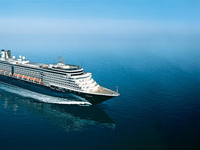 NEW 8 Day Asia Cruise from Holland America Line