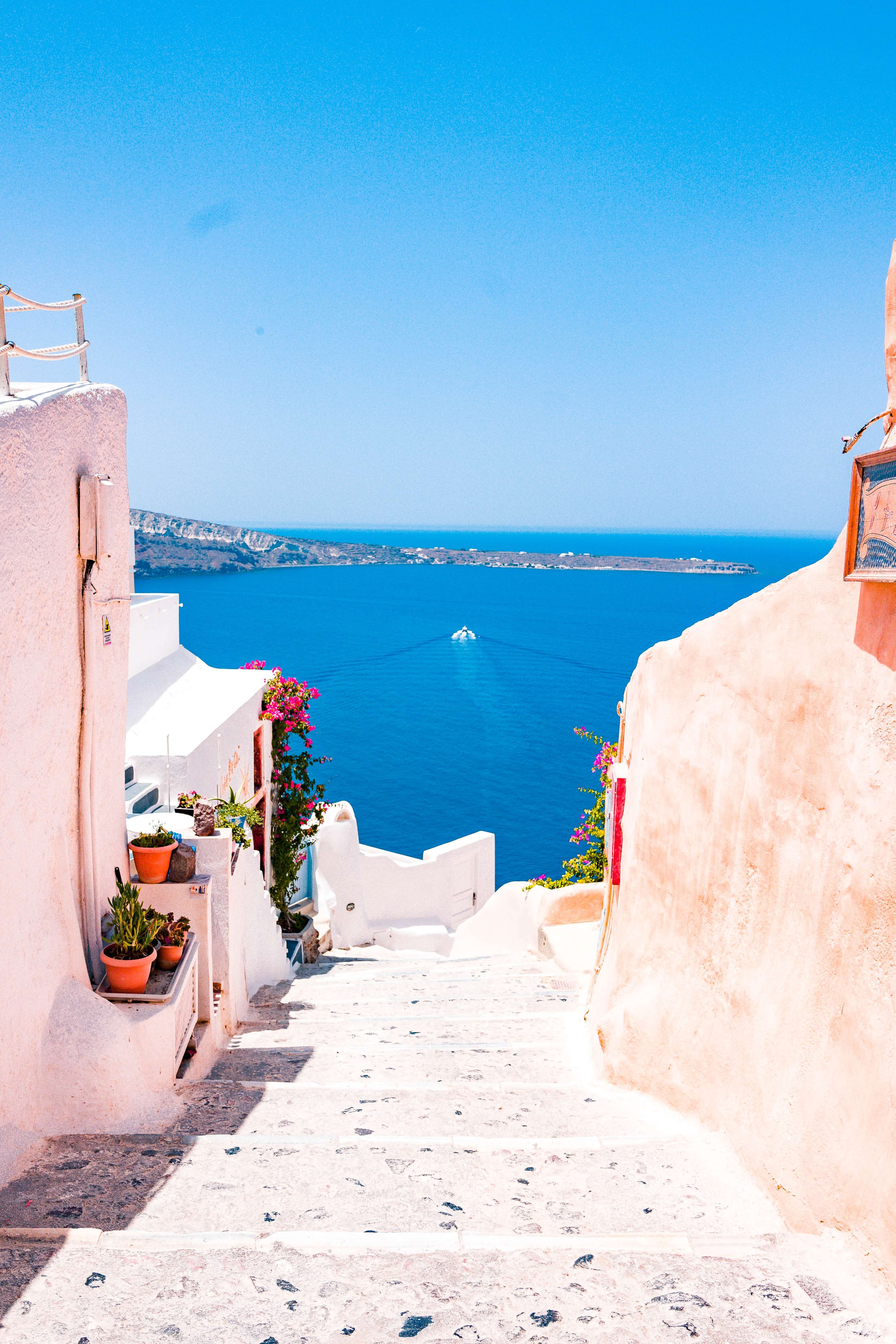 Why book a Seabourn Greece cruise?