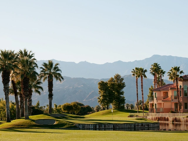 Luxury Golf Packages