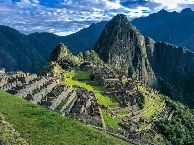 Join Wendy Bangma and Collette Tours!