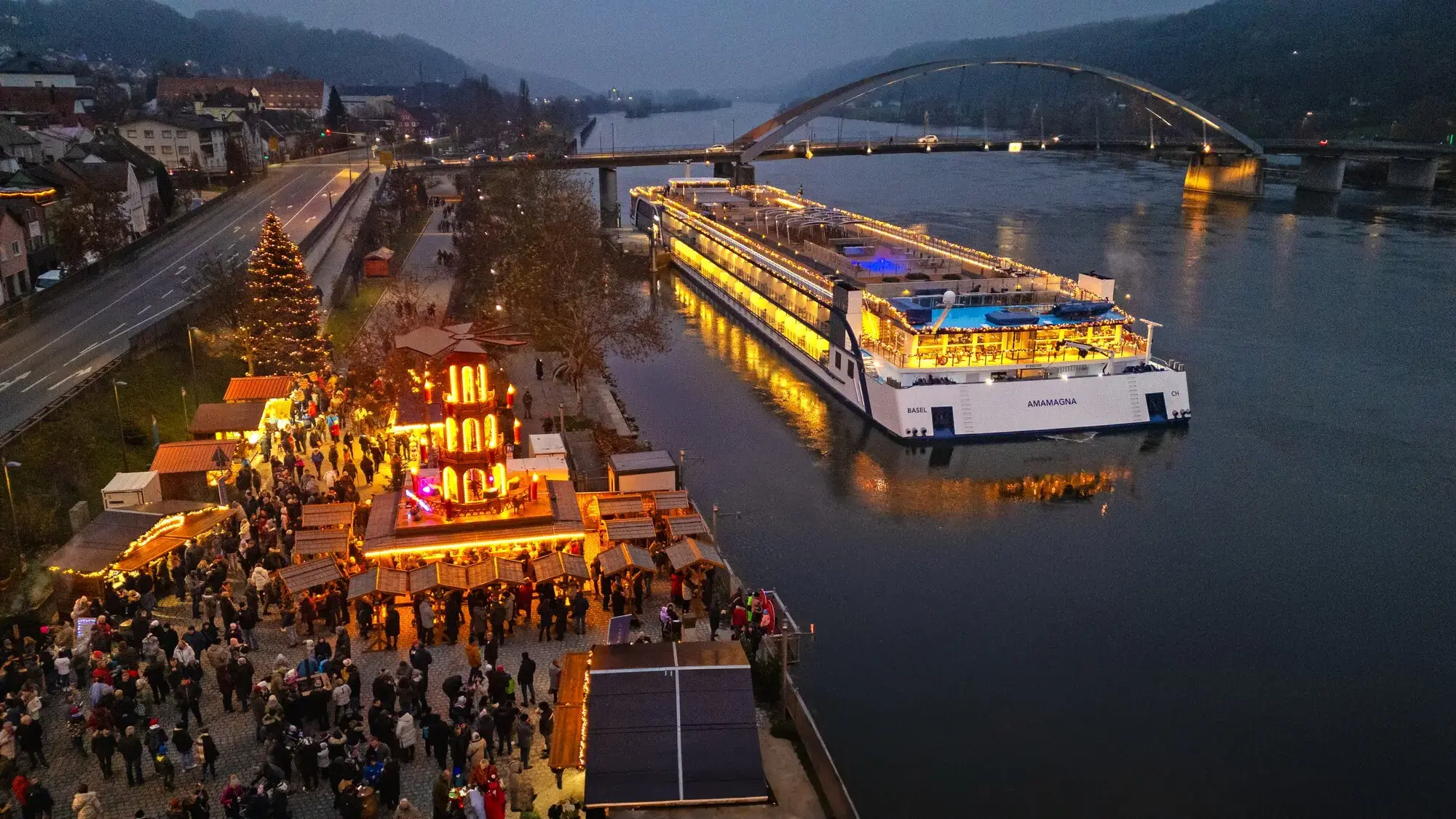 AmaMagna on the Danube - Christmas Time