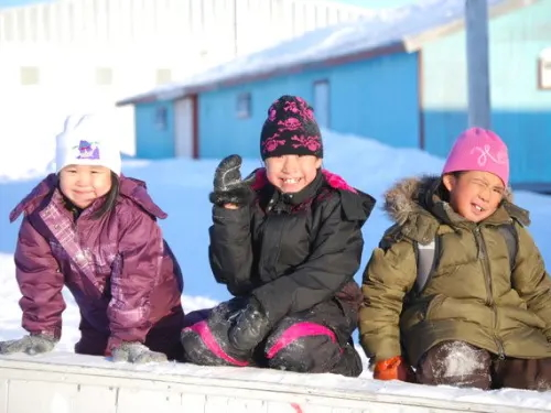 Arrive Puvirnituq